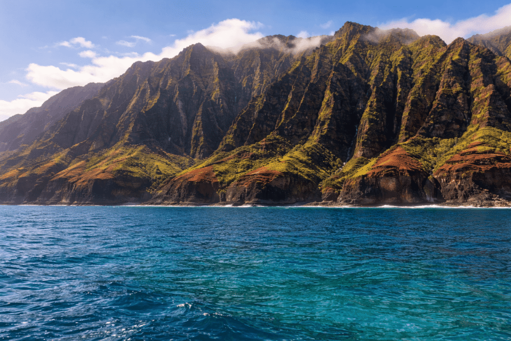 na-pali-coast-vue-depuis-ocean-bateau